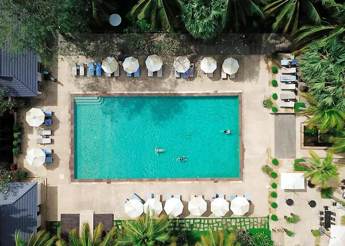 Lotus Blanc Hotel 5*